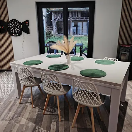 Maison Familiale Charme De L'ancien Et Confort Moderne Hébergement de vacances