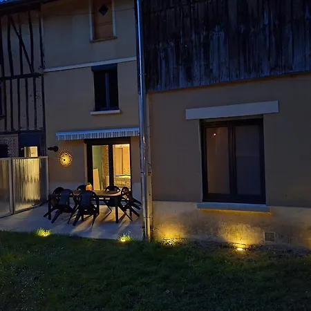 Maison Familiale Charme De L'ancien Et Confort Moderne Hébergement de vacances Moiremont